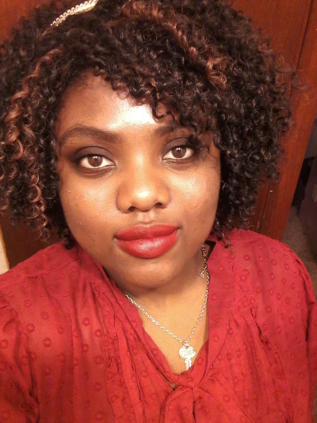 Mindy Kaling Glam Makeup Tutorial